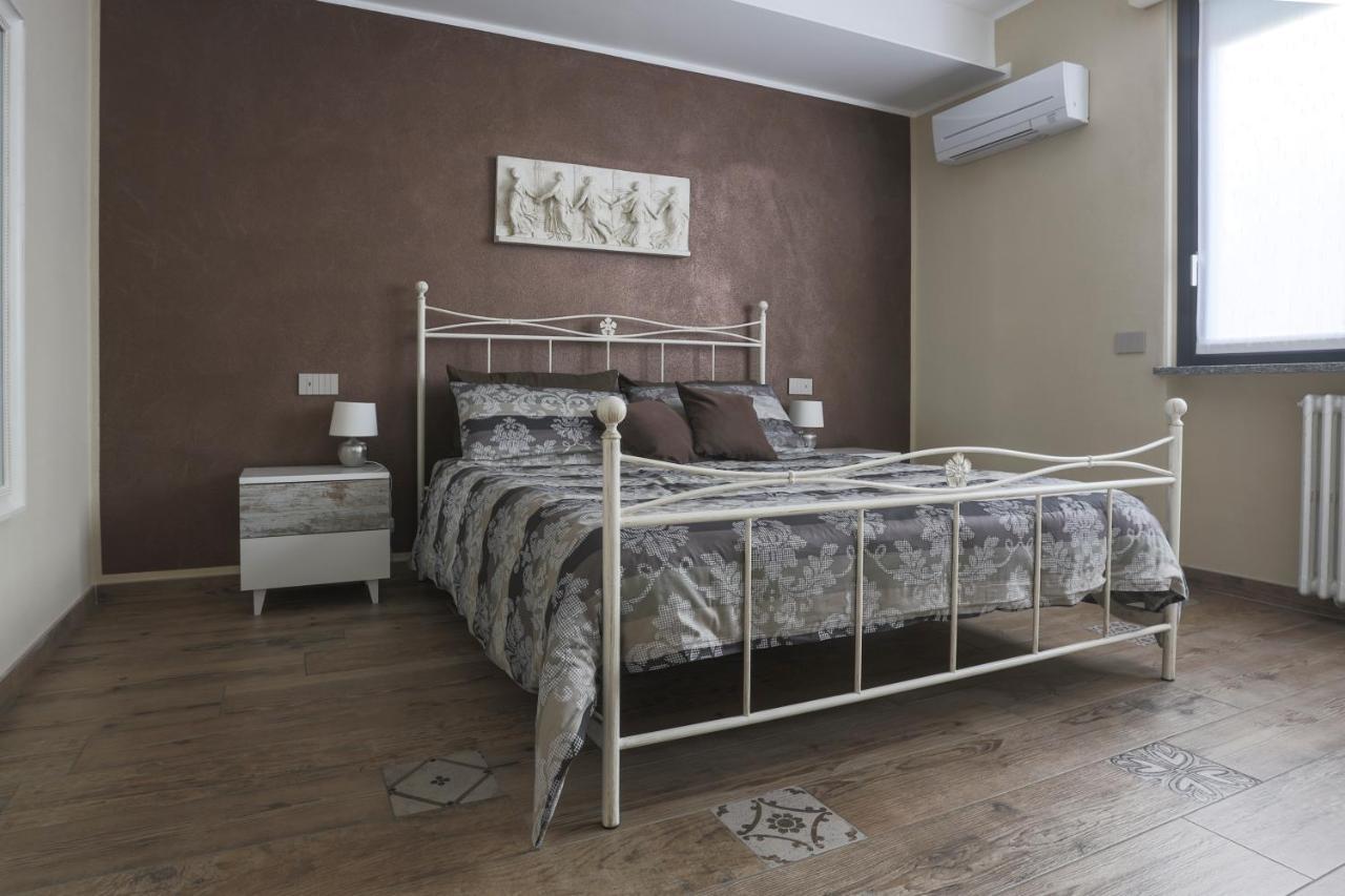 Elga'S Apartment - Your Charming Stay On Lake Orta Pettenasco Bagian luar foto