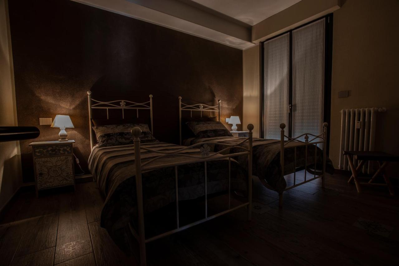 Elga'S Apartment - Your Charming Stay On Lake Orta Pettenasco Bagian luar foto